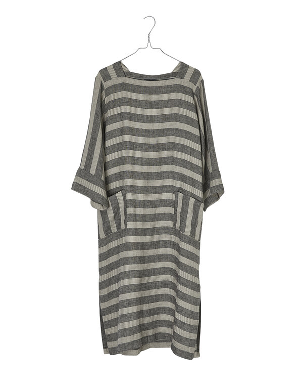 220153_black_stripe_a
