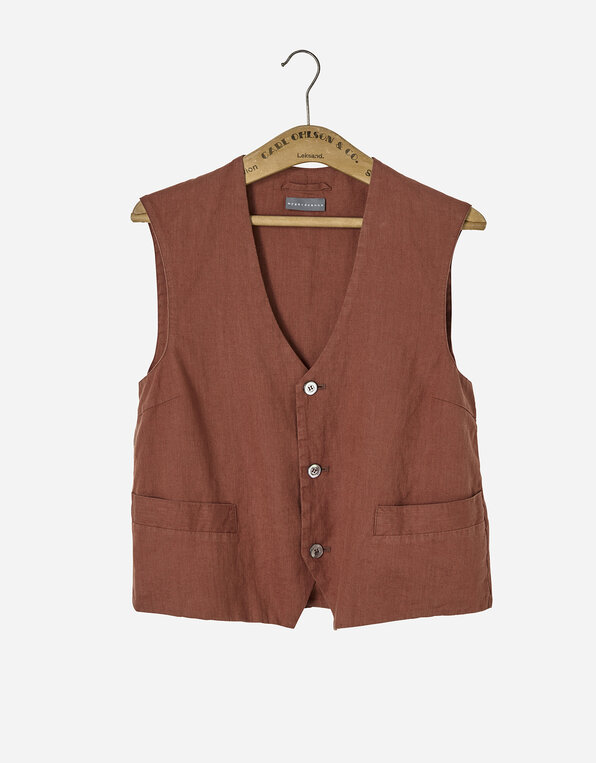 250114_Waistcoat_Rust_a