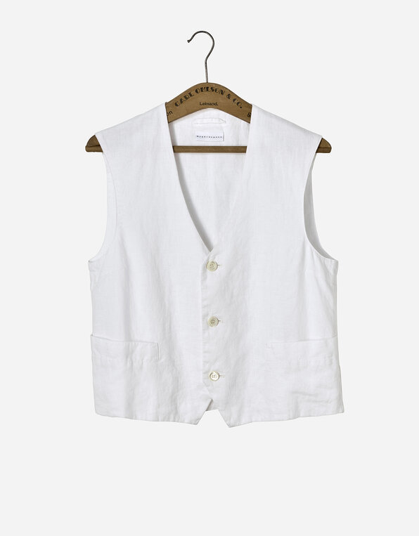 250114_Waistcoat_white_a