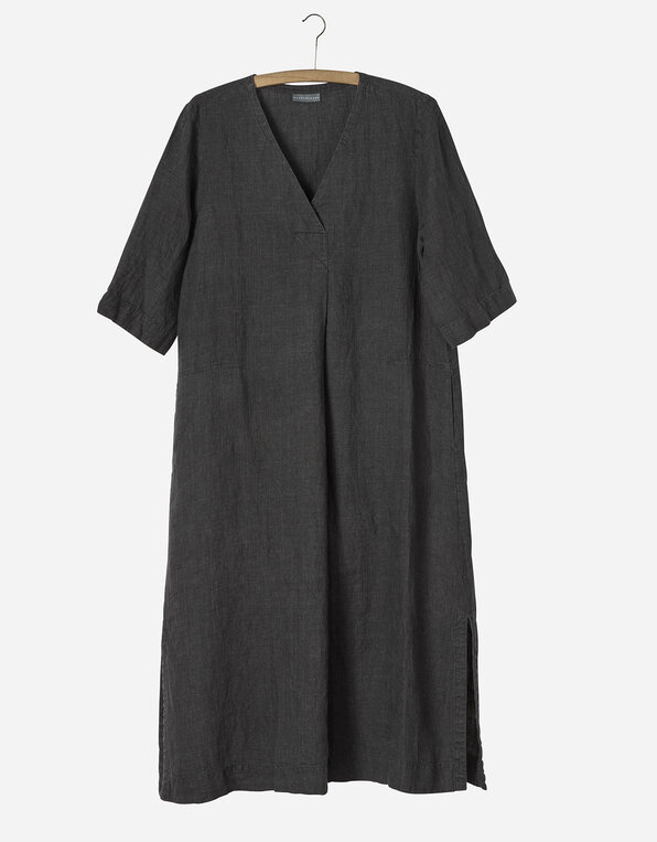 250121_V-Neck_Dress_Charcoal_a
