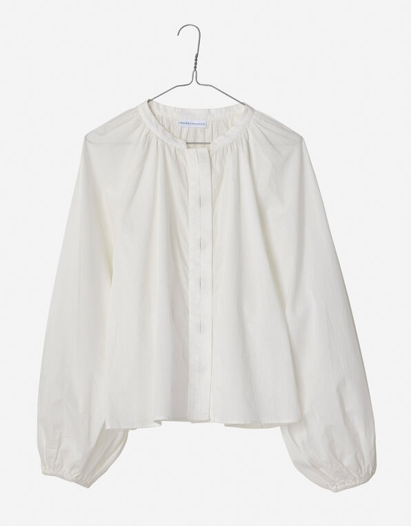 260210_Raglan_Blouse_off_White_a