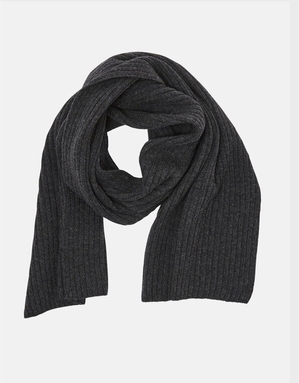 GIFTGUIDE_GREYBACK15