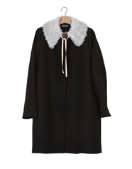 160201_BLACK_COLLAR_A