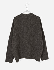 230210_G_oversized_sweater_dark_brown_b
