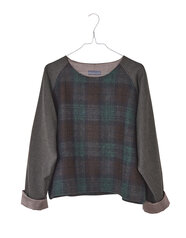 240201_tweed_sweater_bottle_green_a
