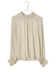 240217_raglan_blouse_off_white_a