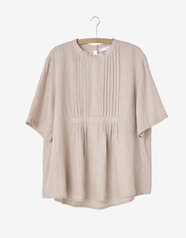 260121_pleat_blouse_pink_sand_a
