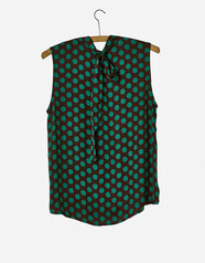 260218_High_Collar_Top_Green_Dot_d
