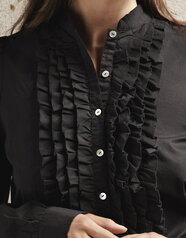 NYGARDSANNA_260209-black_2026_AW109888